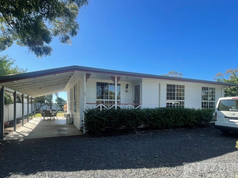 23 College Crescent, Dalby, Qld 4405 Property Details