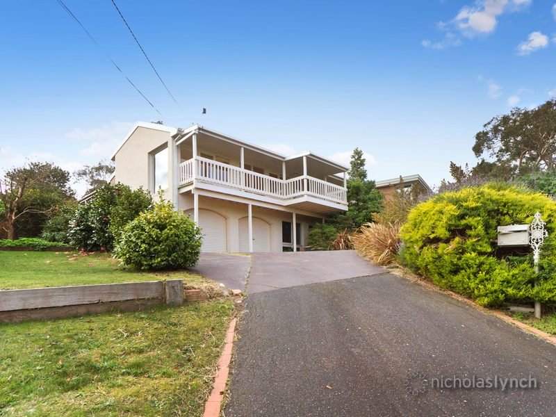 17 Brighton Cres, Mount Eliza, VIC 3930