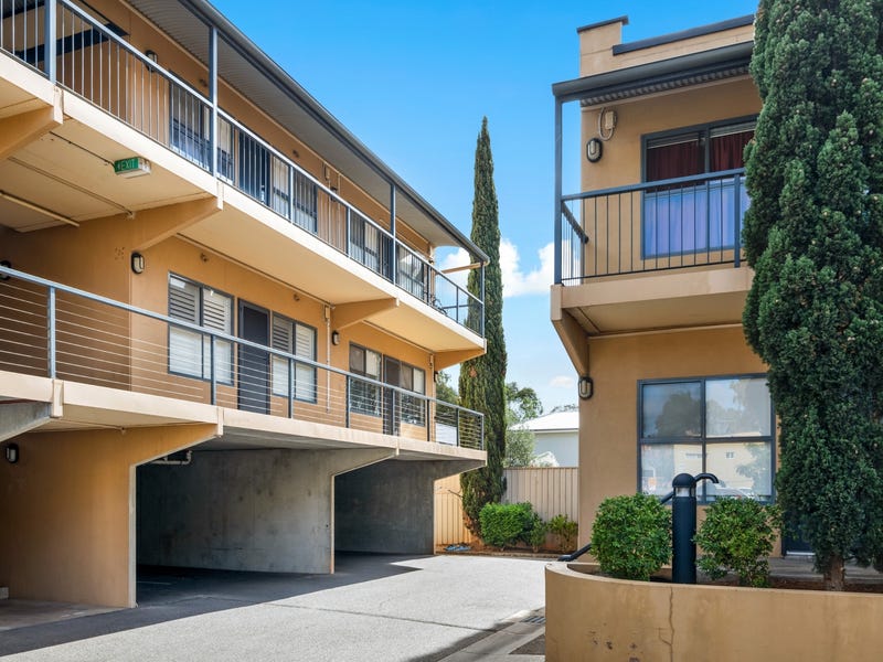 18/2 St Bernards Road, Magill, SA 5072 Property Details