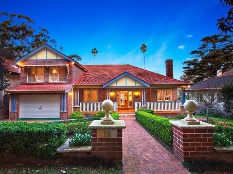 18 The Promenade, Cheltenham, NSW 2119 Property Details