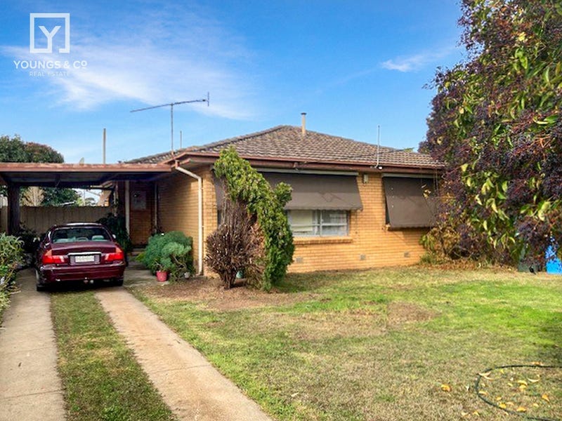 31 Bradford Rd, Shepparton, Vic 3630 House for Sale