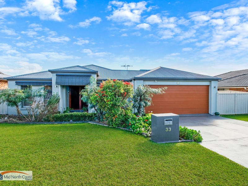 33 Rainbow Beach Drive, Bonny Hills, NSW 2445