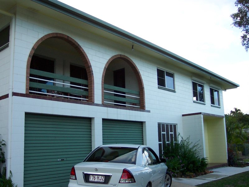 51 Carnation Drive, Mooroobool, QLD 4870