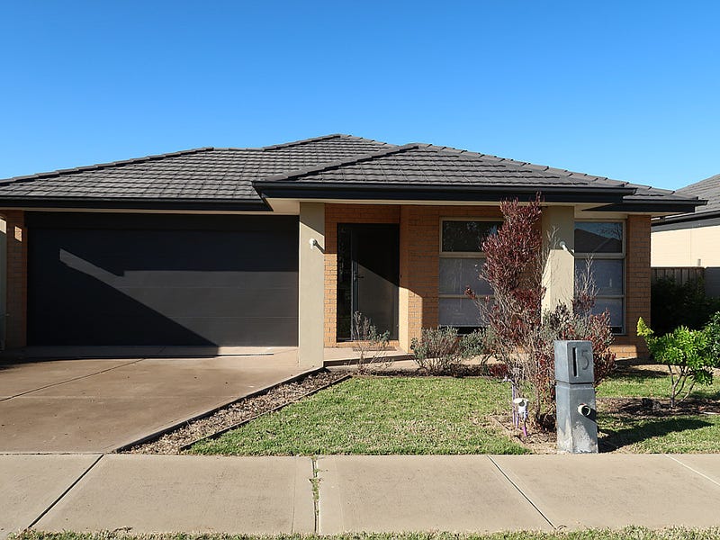 5 Shipwright Parade, Werribee, VIC 3030