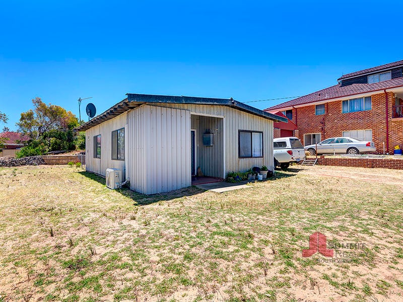 21 Pioneer Street, Binningup, WA 6233 Property Details