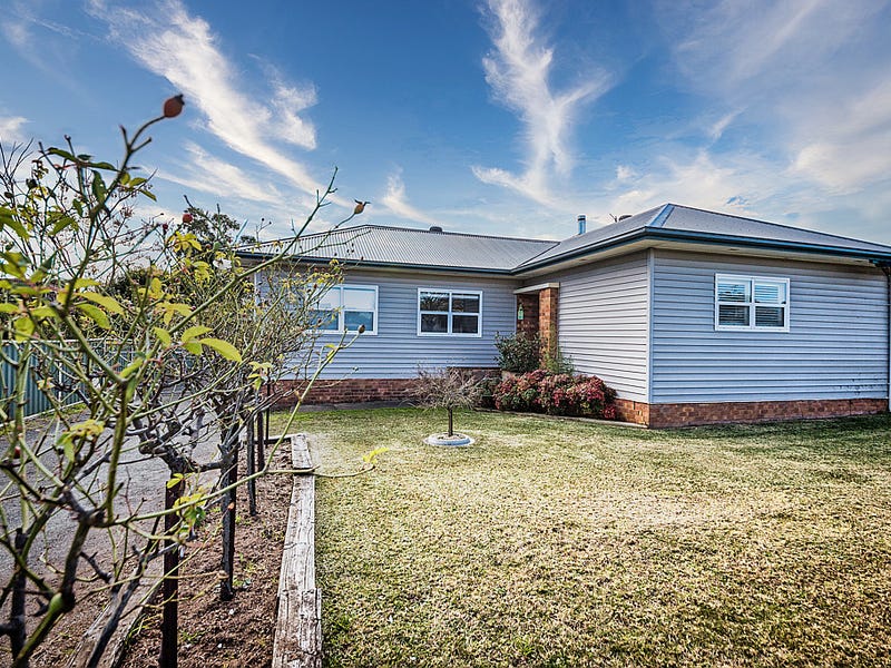 10 Sydney St, Scone, NSW 2337 Property Details