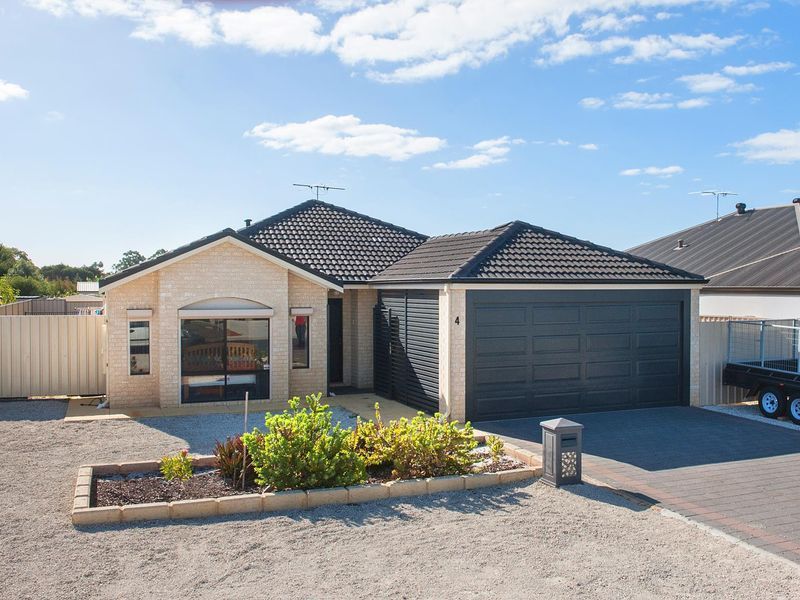 4 Sykes Way, Capel, WA 6271 Property Details