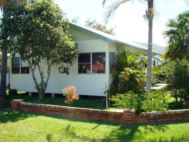 5 Adeline Street, North Haven, NSW 2443