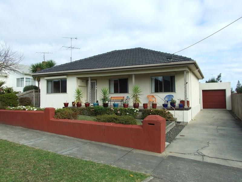 99 Torres Street, Newborough, Vic 3825 Property Details