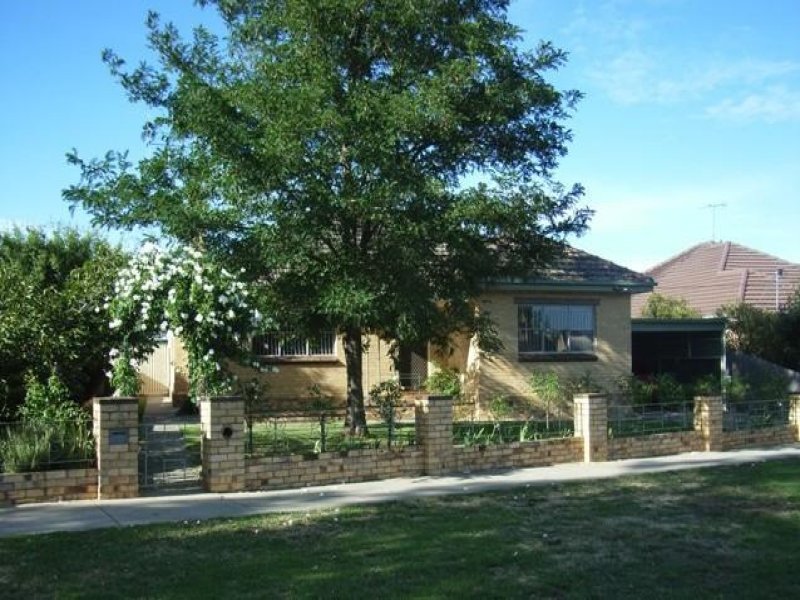 10 Bendigo Cres, Flora Hill, VIC 3550 10 Bendigo Cres, Flora Hill, VIC 3550