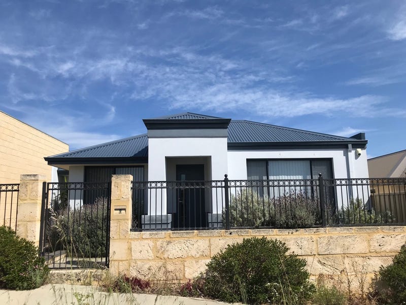 9 Lower Keys Drive, Clarkson, WA 6030