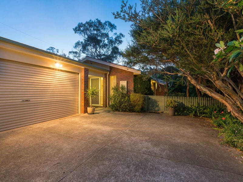 16 Riley Street, McCrae, Vic 3938 Property Details