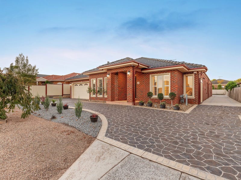 19 Queensberry Court, Hillside, Vic 3037 Property Details