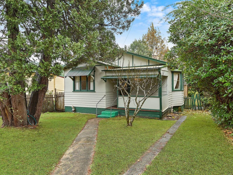 45 Camp Street, Katoomba, NSW 2780 Property Details