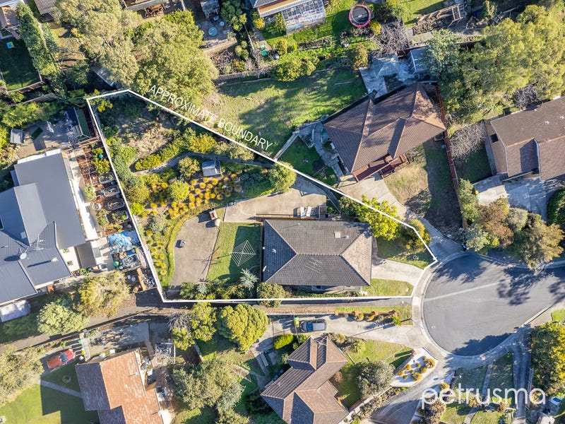 55 Henley Street, Lindisfarne, Tas 7015 House for Sale realestate