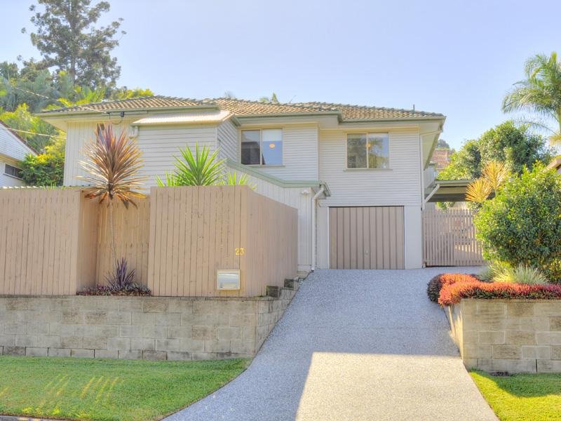 23 Joachim Street, Holland Park West, QLD 4121