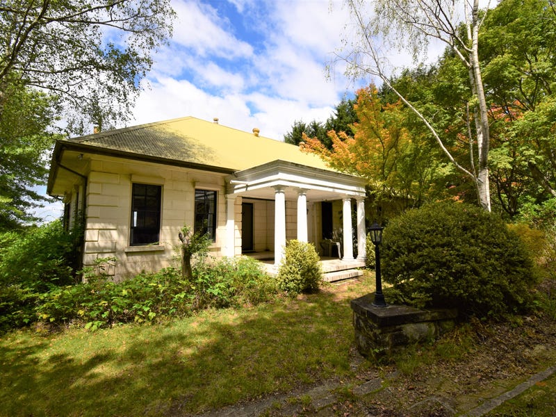 94 Tableland Road, Wentworth Falls, NSW 2782