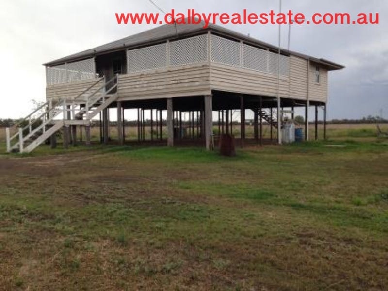 176 Sandalwood Avenue W, Dalby, Qld 4405