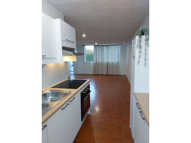 Rental Properties and Real Estate in Redcliffe, QLD 4020 (+2 locations