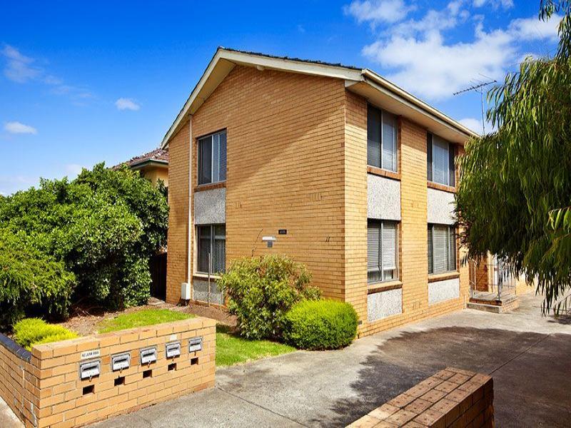 2/11 Kemp Street, Thornbury, Vic 3071 Property Details