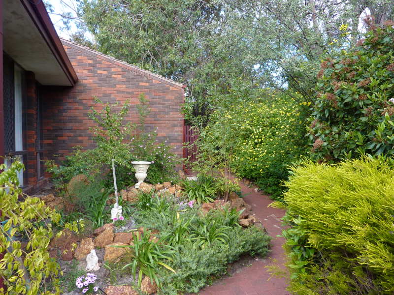 60 Cotherstone Road, Kalamunda, WA 6076