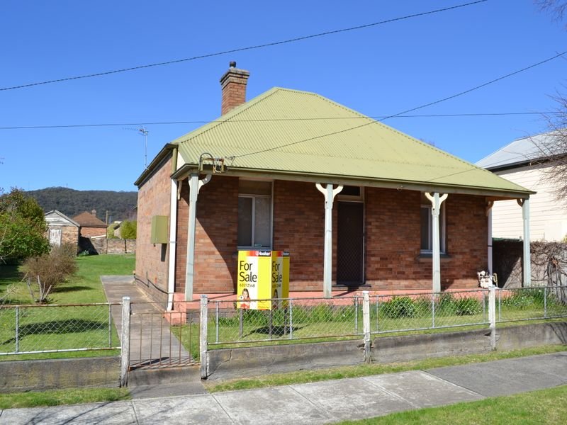 27 Laurence Street, Lithgow, NSW 2790 Property Details