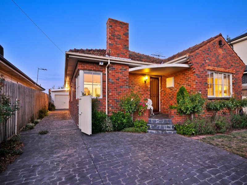 2 Kingsford Avenue, Coburg North, VIC 3058