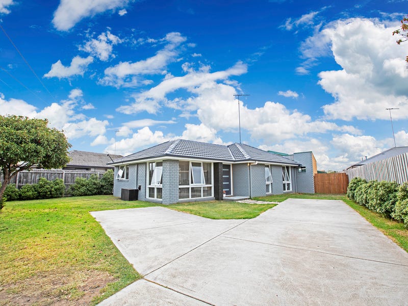 18 Church Street, Grovedale, VIC 3216