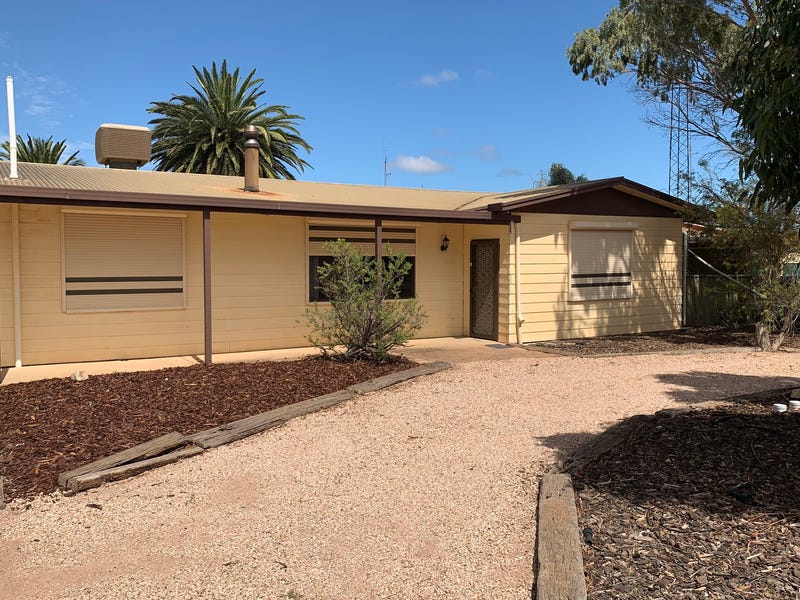 56 Kadina Road, Wallaroo, SA 5556