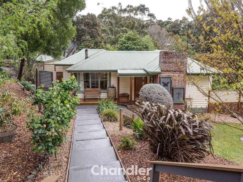46 Janiesleigh Road Upper Ferntree Gully Vic 3156