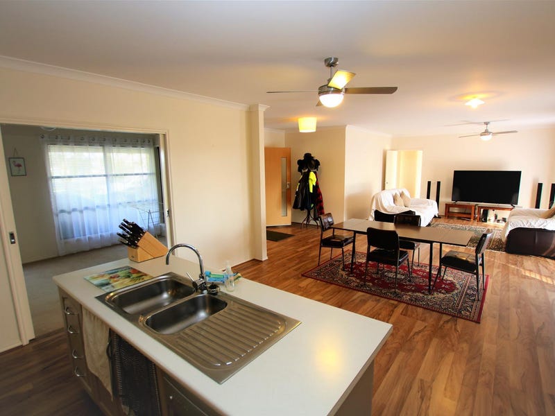 857 Warrnamboolcaramut Road, Mailors Flat, VIC 3275