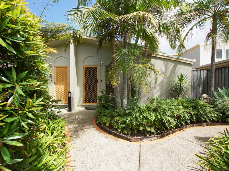 16/306310 Harbour Drive, Coffs Harbour Jetty, NSW 2450 Townhouse for