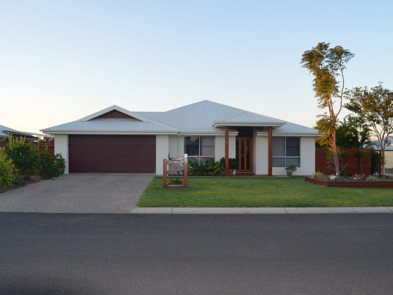 54 Canterbury Road, Emerald, Qld 4720