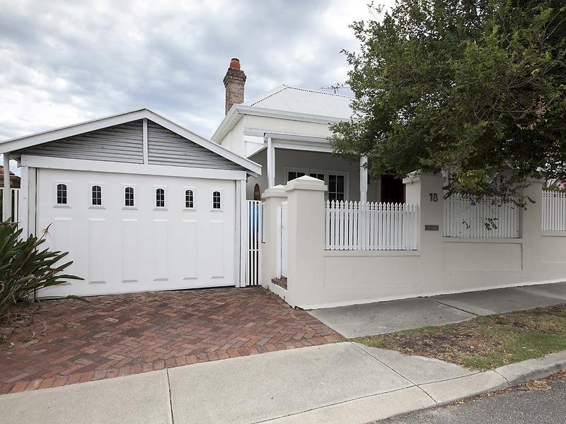 18 Stevens Street, Fremantle, WA 6160