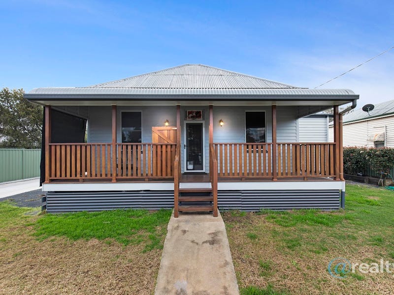 51 Hume Street, Pittsworth, QLD 4356