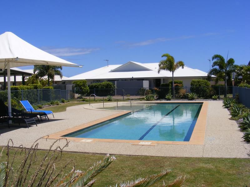 10/4 Bargara Lakes Drive, Bargara, Qld 4670