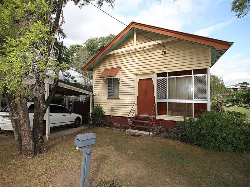 47 Woodend Rd, Woodend, Qld 4305 Property Details
