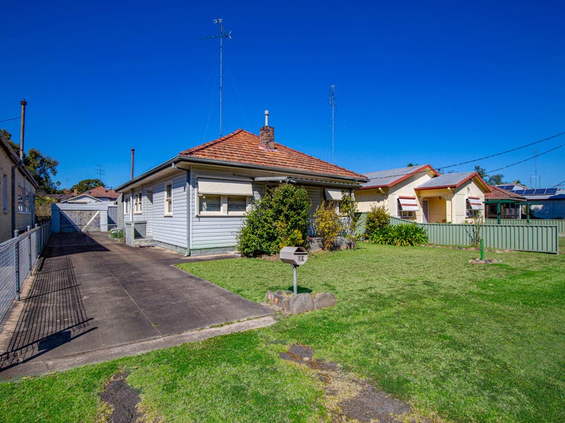 14 Brown Street, Penrith, NSW 2750 Property Details