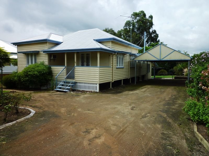 54 Mary Street, Blackstone, QLD 4304