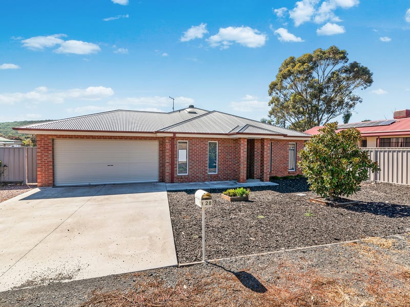 1/28 Hospital Street, Heathcote, Vic 3523 - Property Details