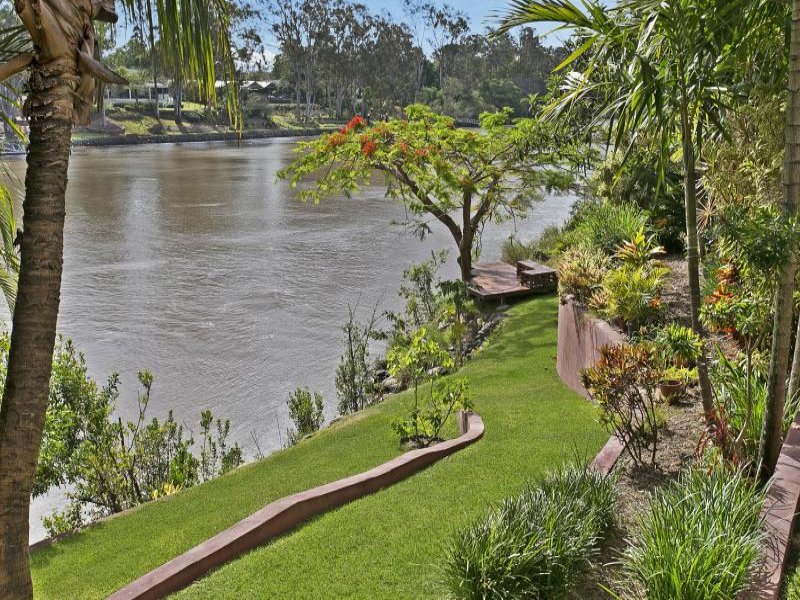 59 Molonga Terrace, Graceville, Qld 4075 Property Details