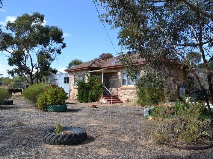 43 Yilgarn Street, Cunderdin, WA 6407 Property Details