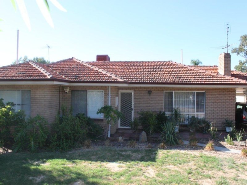 31 Buckingham Road, Swan View, WA 6056