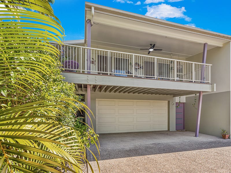 11/21 Shute Harbour Road, Cannonvale, Qld 4802 Townhouse for Sale