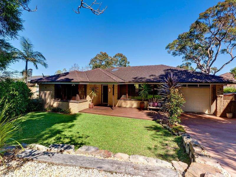 4 Langdale Place, Wheeler Heights, NSW 2097