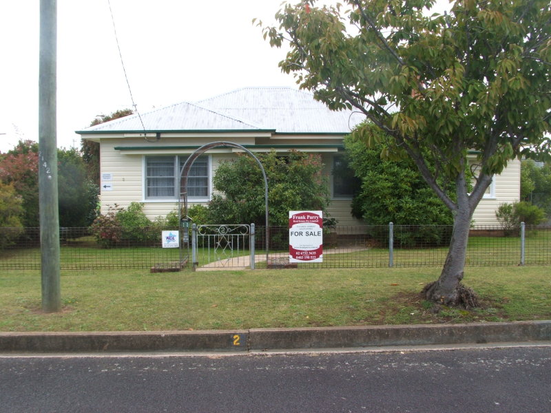 2 Hilton Street, Glen Innes, NSW 2370