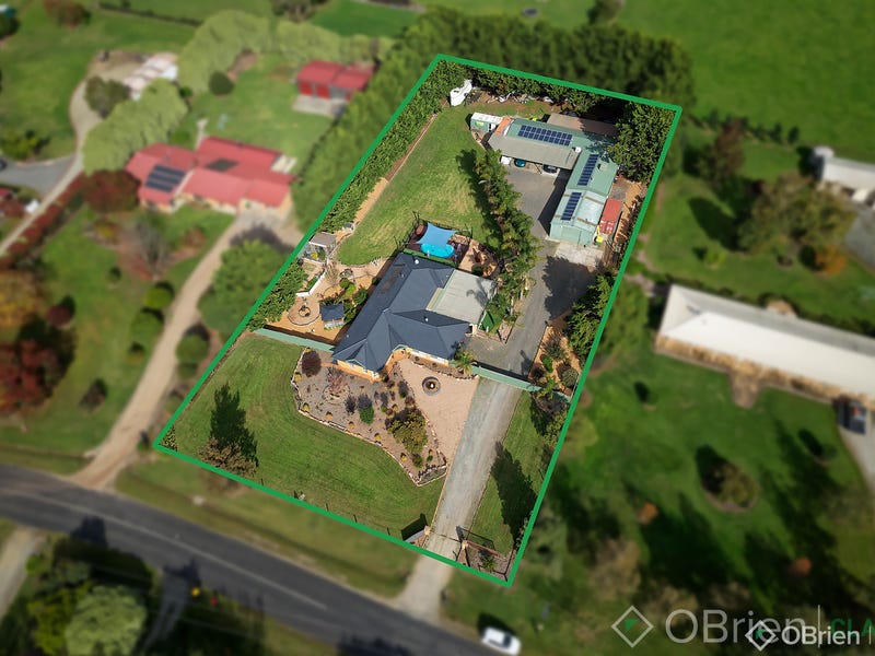 20 Fairway Drive, Drouin, VIC 3818