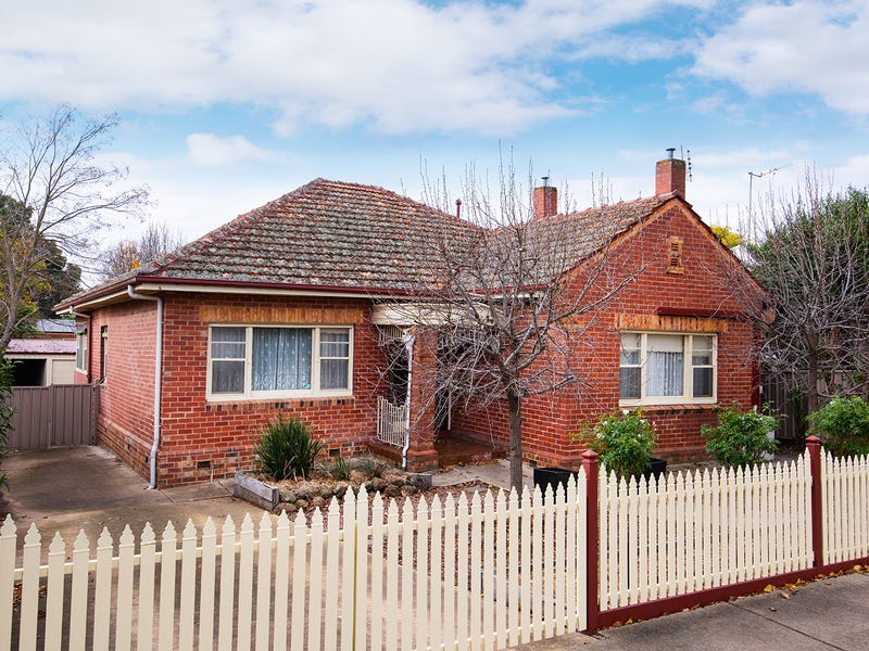 7 Condon Street, Kennington, VIC 3550