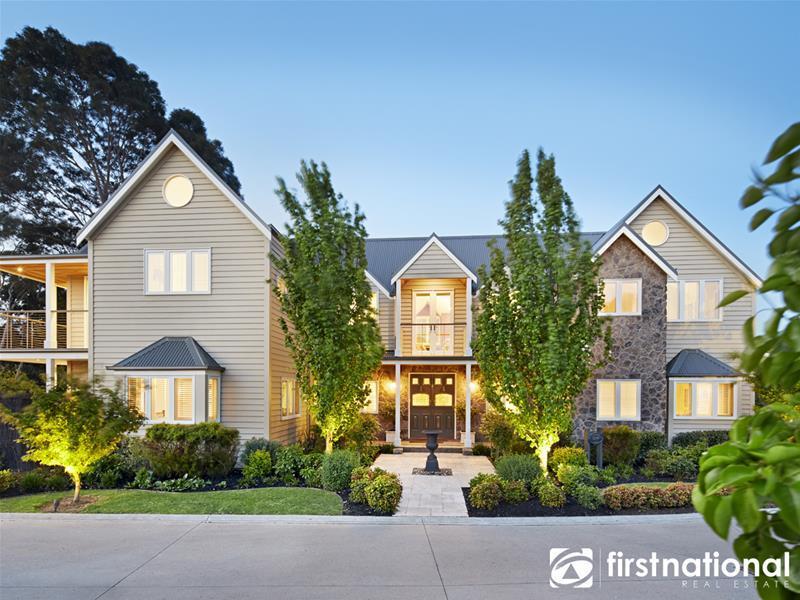 13/48 Langmore Lane, Berwick, Vic 3806 Property Details