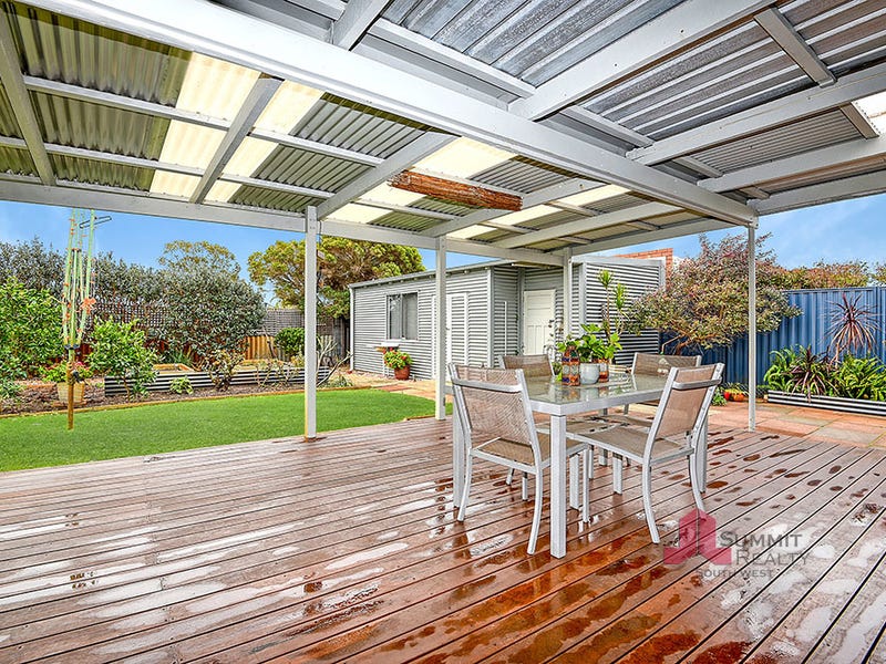 2 Winton Street, Carey Park, WA 6230